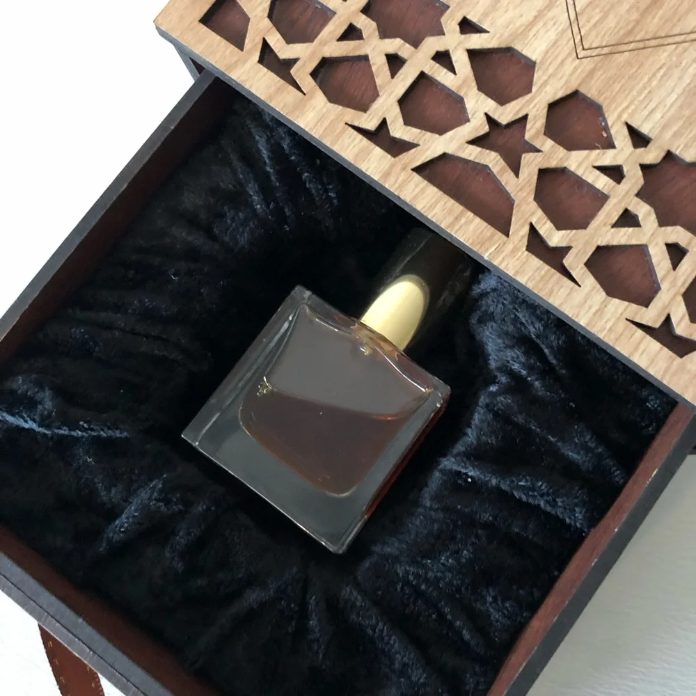 Elixir Attar - Gentlemen’s Club Extrait de Parfum - Picture 3 of 3
